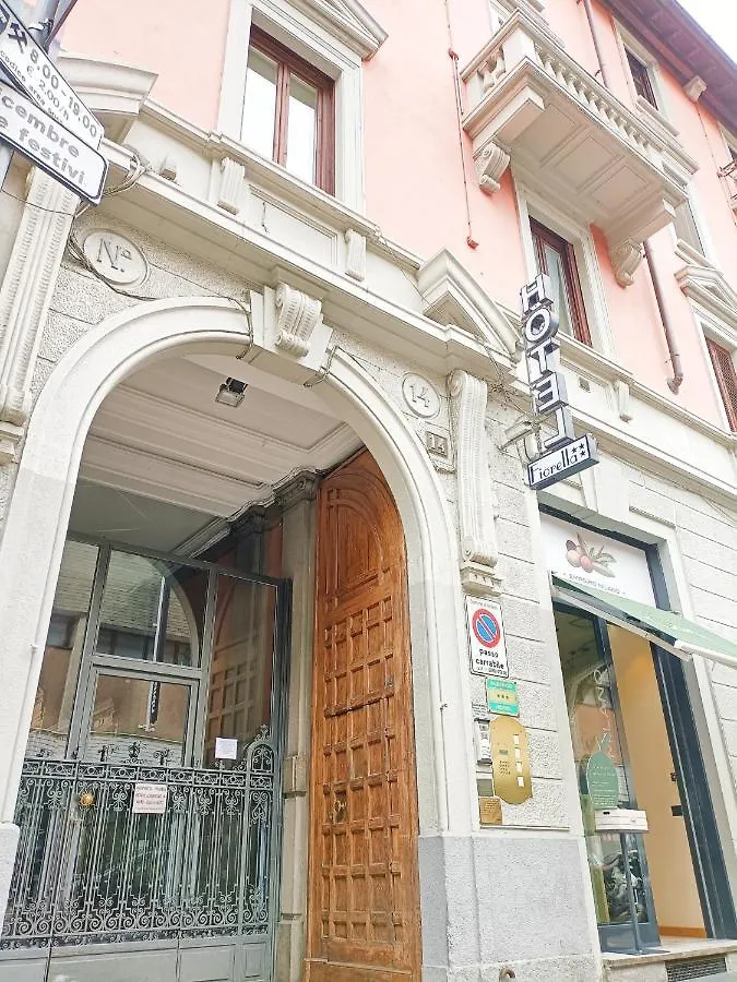 Hotel Fiorella Milano 3*,