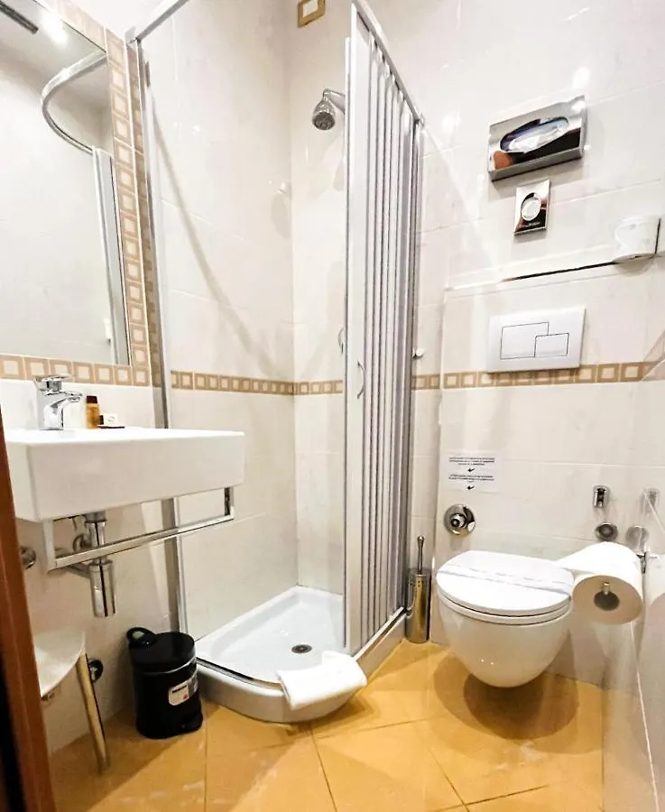 ***  Hotel Fiorella Milano Włochy