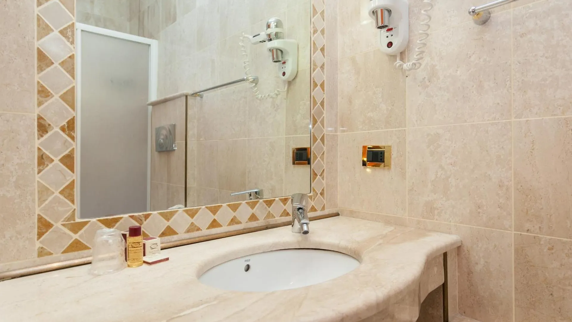 Hotel Fiorella Milano