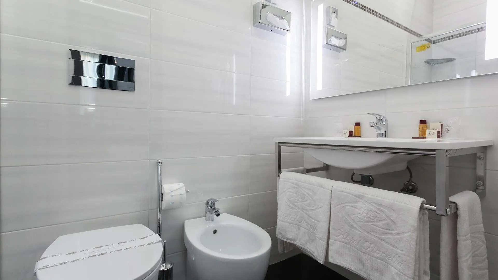 Hotel Fiorella Milano Mediolan